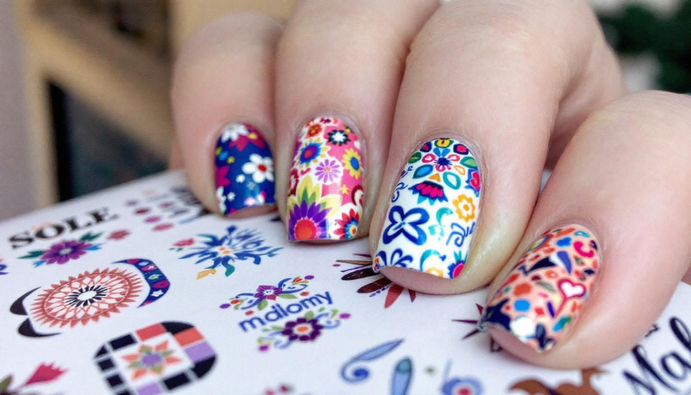 Exploring The Latest Trends In Decorative Nail Stickers